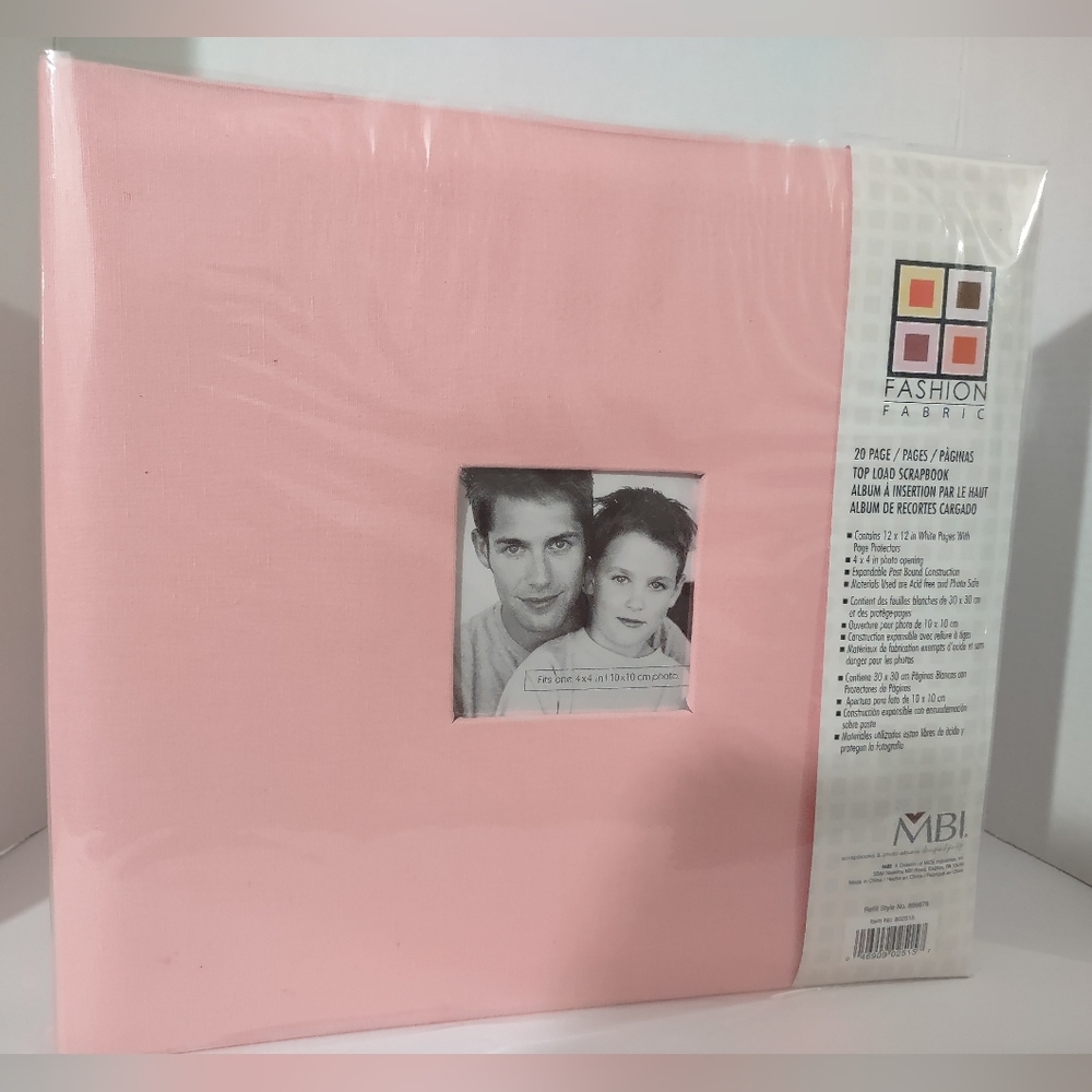 MBI scrapbook photo album. 12 x12 pages